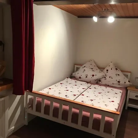 Semesterbostad Gemuetliches Reetdachhaus In Schleswig-holstein By Interhome Neuendorf-Sachsenbande